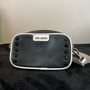 Steve Madden small shoulder/clutch bag